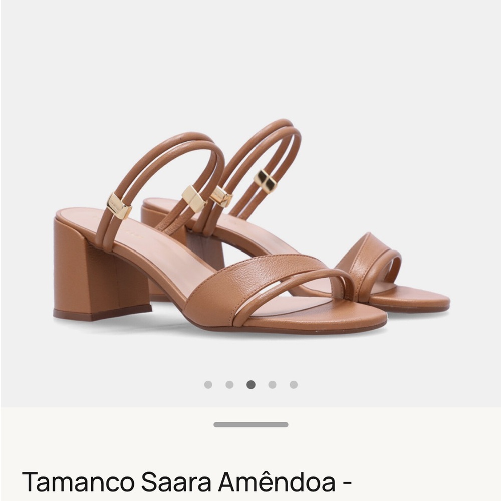 Luz da Lua clog sandals